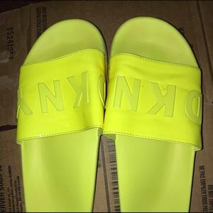 Nylon green DKNY slides